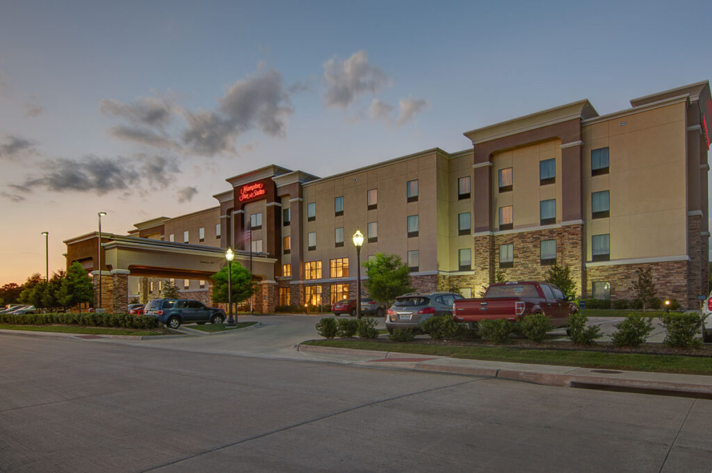 Hampton by Hilton - hotel near Texas Motor Speedway in Trophy Club, TX